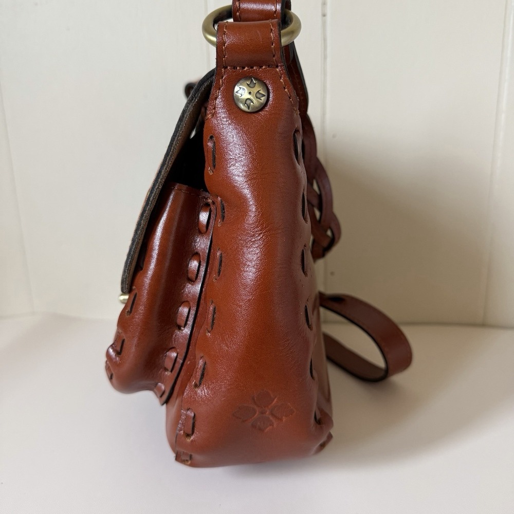 Patricia Nash Brown Leather Crossbody with Multicolor Floral & Butterfly Paint - Picture 4 of 9